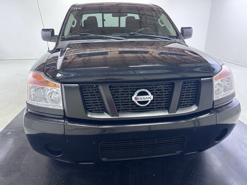 Used 2014 Nissan Titan S w/ S Popular Equipment Package RWD image 5