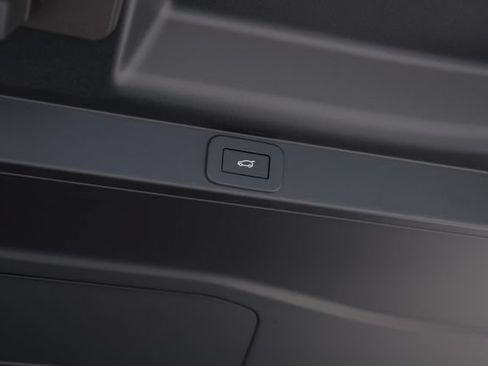 New 2026 Land Rover Range Rover SE AWD/4WD image 66
