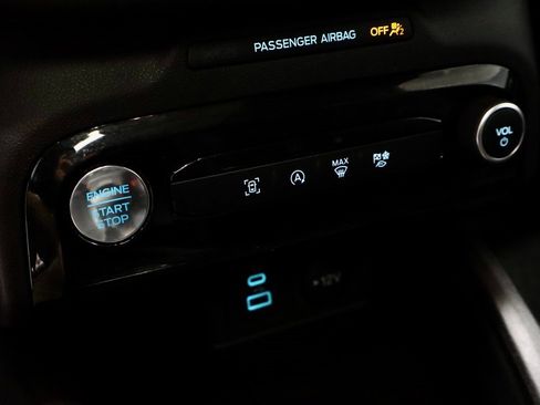 Certified 2023 Ford Escape ST-Line w/ Tech Pack #1 image 33