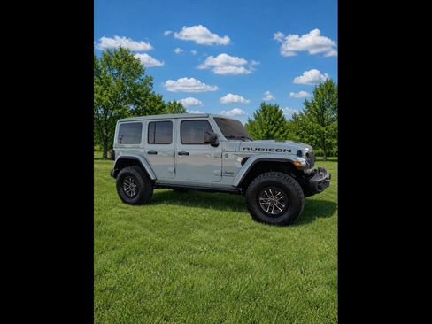Used 2024 Jeep Wrangler Unlimited Rubicon 392 AWD/4WD image 1