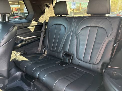 Used 2020 BMW X7 M50i w/ Dynamic Handling Package image 45