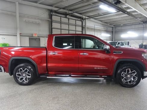 Used 2026 GMC Sierra 1500 SLT w/ SLT Premium Plus Package AWD/4WD image 8