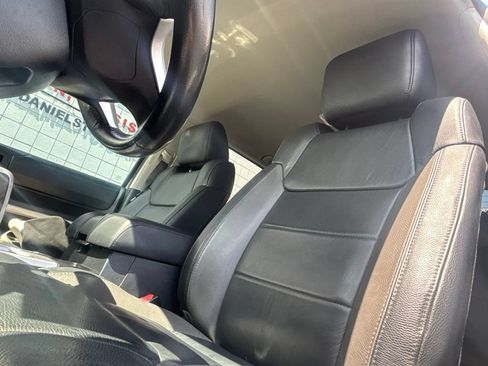Used 2019 Toyota Tundra Limited RWD image 10