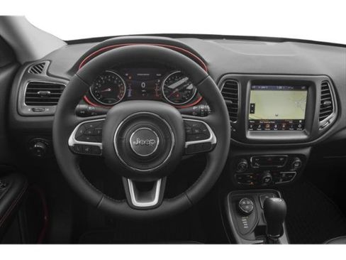 Used 2019 Jeep Compass Trailhawk AWD/4WD image 11