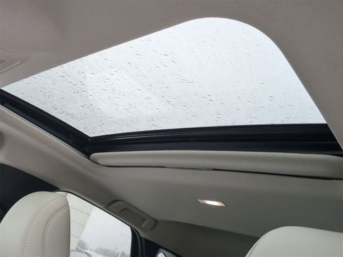 Used 2025 MAZDA CX-30 2.5 Turbo w/ Premium Package image 18