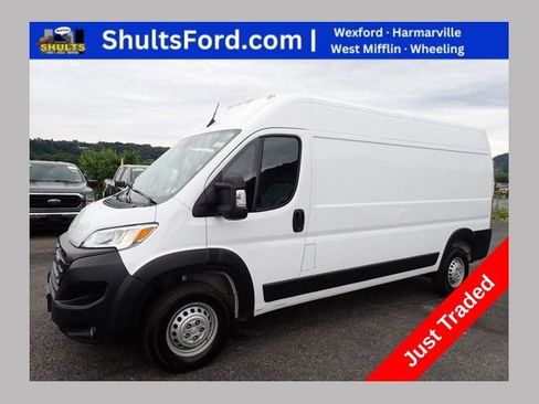 Used 2024 RAM ProMaster 2500 w/ Convenience Group FWD image 1