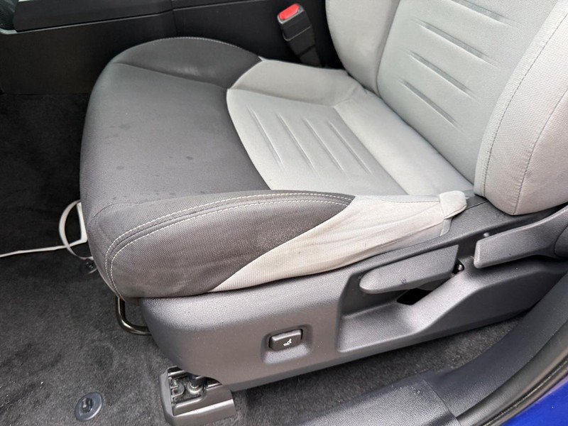 Used 2025 Toyota Tacoma TRD Sport AWD/4WD image 14