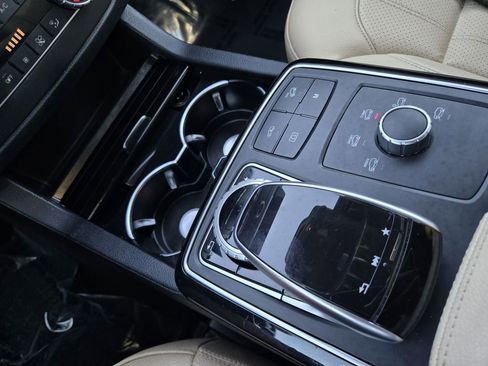 Certified 2017 Mercedes-Benz GLS 450 4MATIC image 20