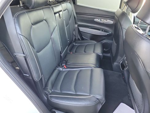 Certified 2022 Genesis GV70 2.5T w/ Advanced Package image 22