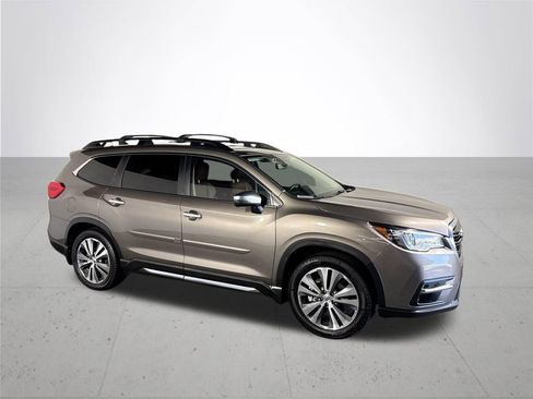 Certified 2021 Subaru Ascent Touring AWD/4WD image 5