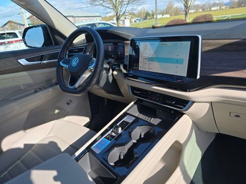 New 2026 Volkswagen Atlas SEL AWD/4WD image 10