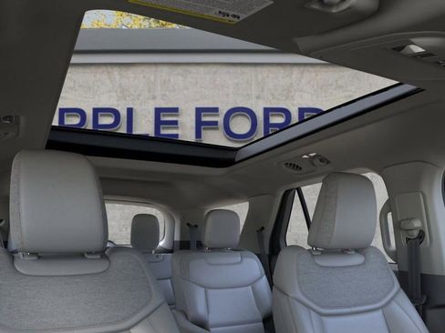New 2026 Ford Explorer Active w/ Active Comfort Package image 22
