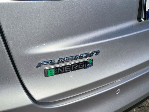 Used 2019 Ford Fusion Energi Titanium image 22