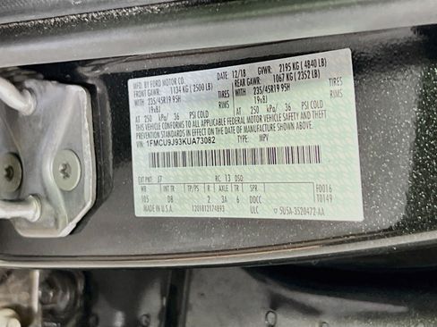 Used 2019 Ford Escape Titanium AWD/4WD image 31