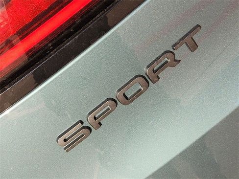 New 2026 Land Rover Range Rover Sport Dynamic SE image 8
