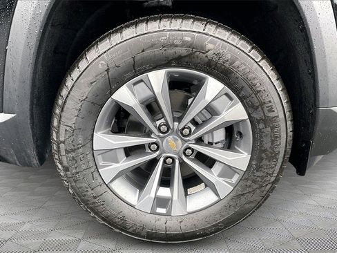 New 2026 Chevrolet Equinox LT w/ LPO, Floor Liner Package image 15