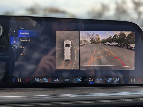 New 2026 Chevrolet Suburban Premier image 3