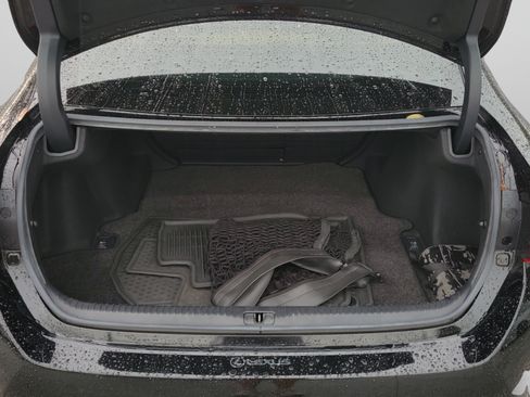 Used 2017 Lexus RC 350 F Sport RWD image 5