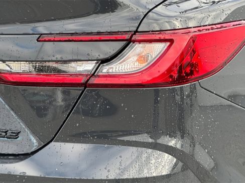 Used 2025 Toyota Camry SE image 26