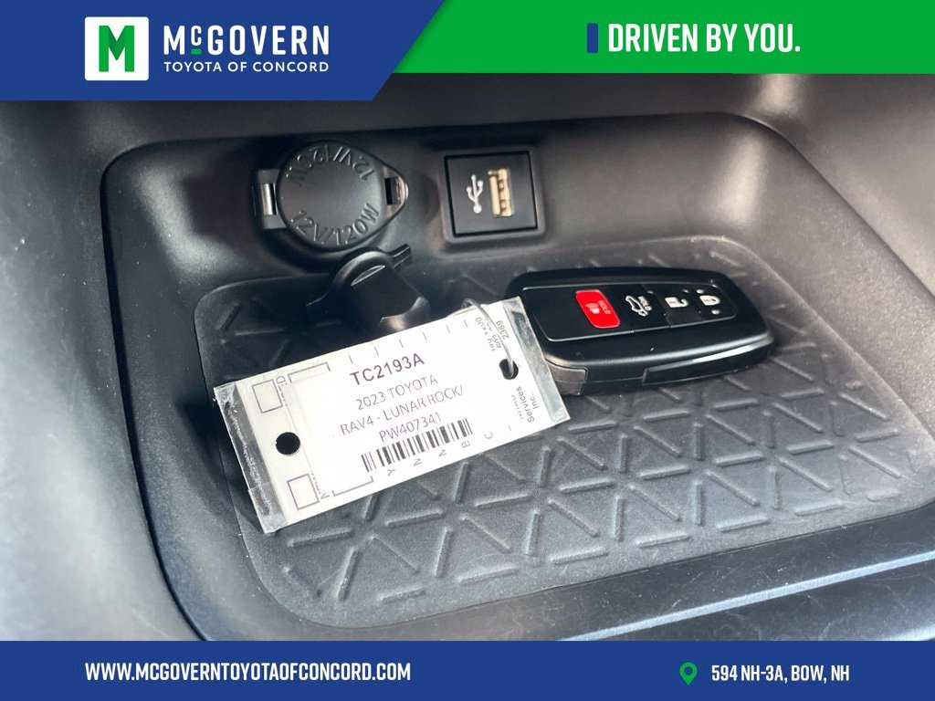 Used 2023 Toyota RAV4 XLE Premium AWD/4WD image 37