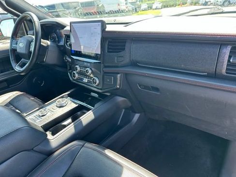 Certified 2022 Ford Expedition Limited AWD/4WD image 13