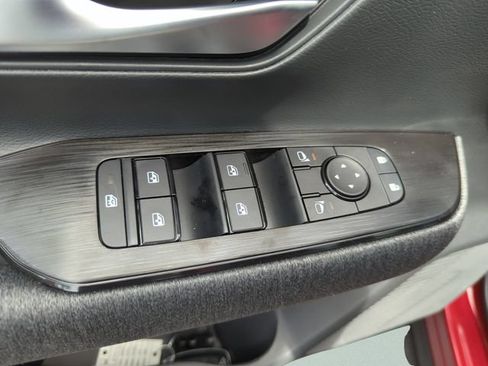 New 2026 Nissan Kicks SV w/ SV Premium Package FWD image 29