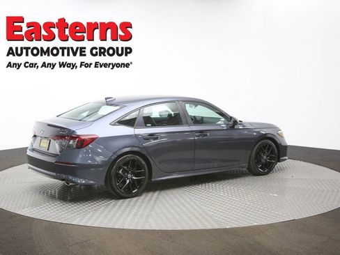 Used 2025 Honda Civic Sport image 39