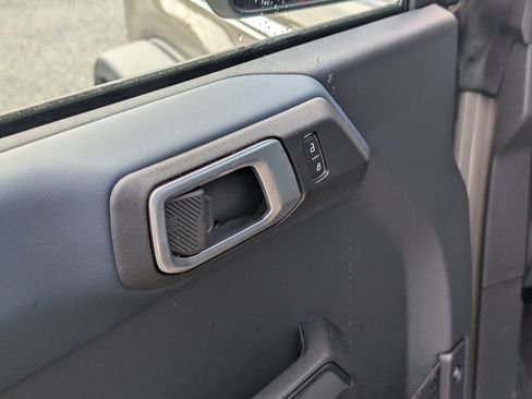 New 2026 Ford Bronco Heritage Edition AWD/4WD image 13