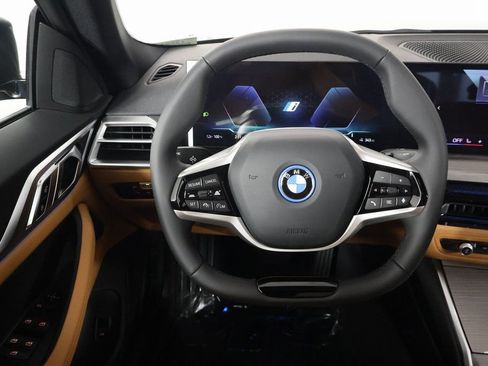 New 2026 BMW i4 eDrive40 w/ Parking Assistance Package RWD image 3