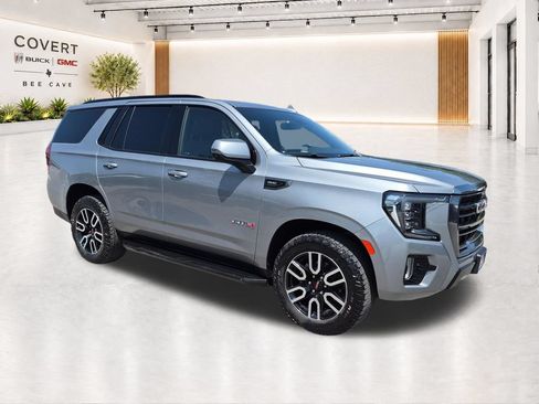 Used 2023 GMC Yukon AT4 w/ Technology Package AWD/4WD image 1