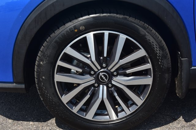 Used 2023 Nissan Kicks SV FWD image 11