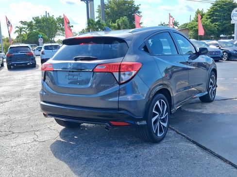 Used 2019 Honda HR-V Sport image 5
