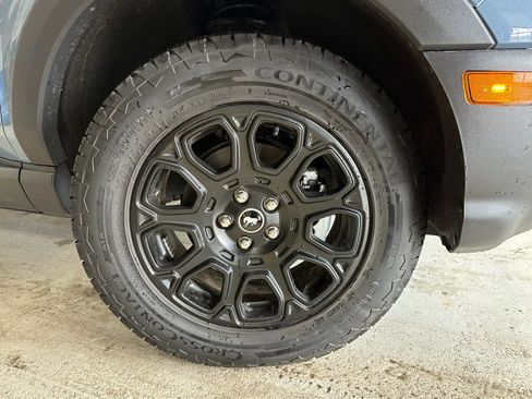 Used 2025 Ford Bronco Sport Badlands image 36