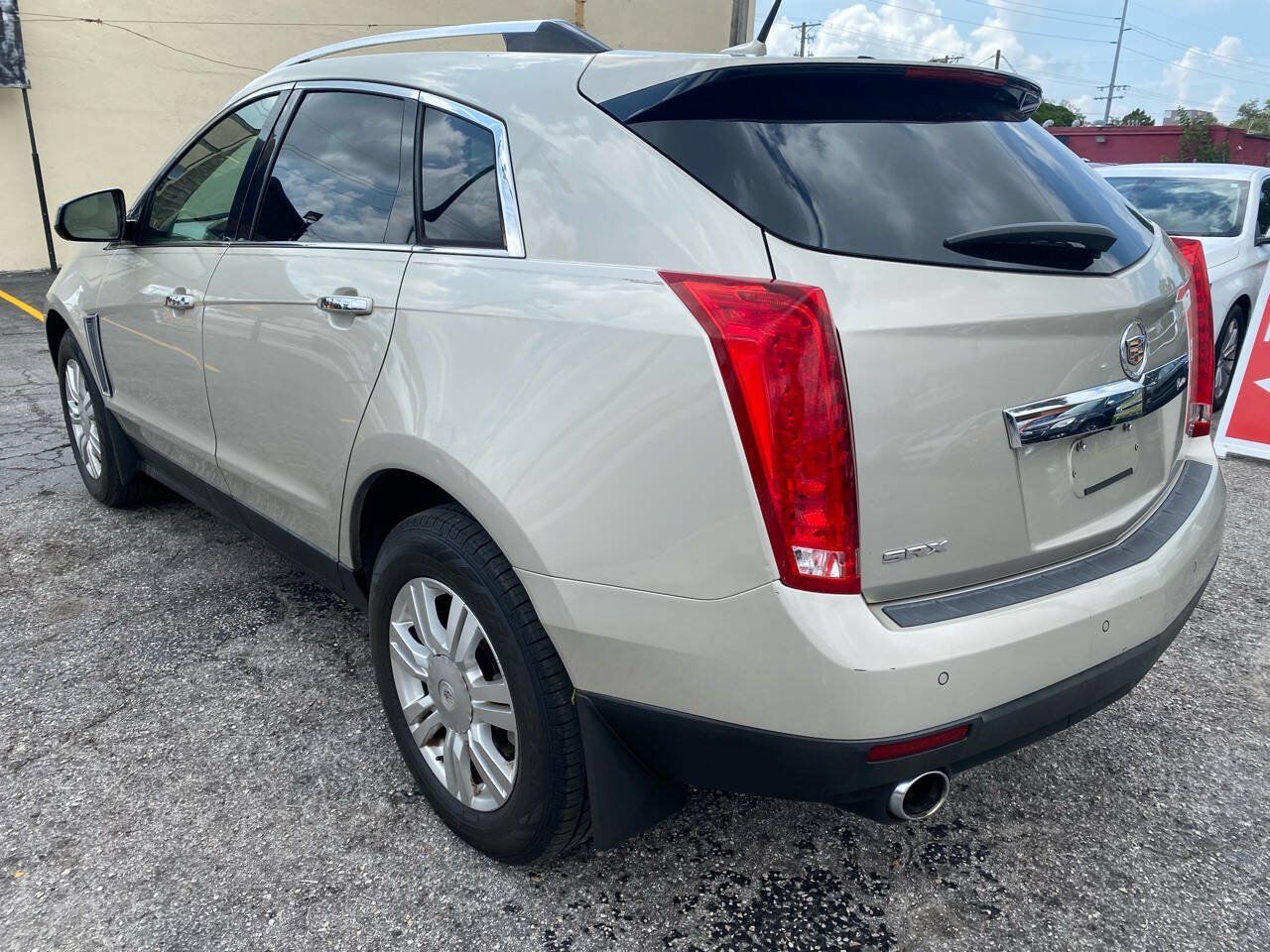 Used 2013 Cadillac SRX Luxury FWD image 8