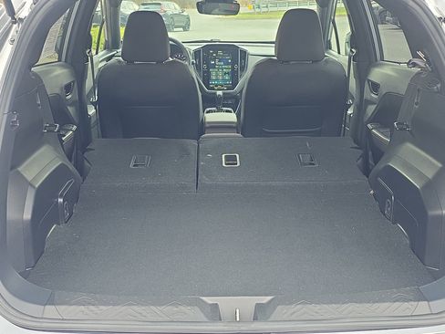 Used 2025 Subaru Crosstrek 2.5i Sport AWD/4WD image 17