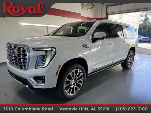 New 2026 GMC Yukon XL Denali w/ Sun & Power Step Package image 1