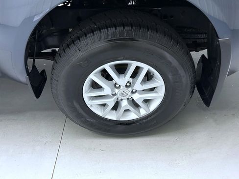 Used 2016 Nissan Frontier SV w/ SV Value Truck Package AWD/4WD image 22