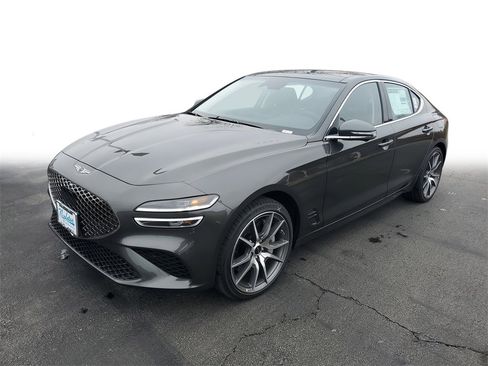 New 2026 Genesis G70 2.5T Prestige image 3
