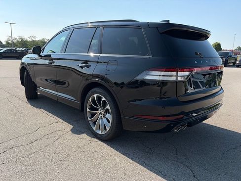 Used 2025 Lincoln Aviator AWD w/ Jet Appearance Package image 5