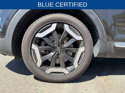Used 2022 Kia Telluride SX w/ Towing Package AWD/4WD image 9