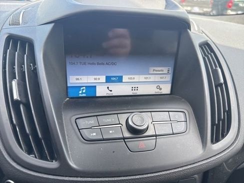 Used 2019 Ford Escape SE FWD image 20
