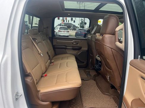 Used 2019 RAM 1500 Laramie Longhorn AWD/4WD image 19