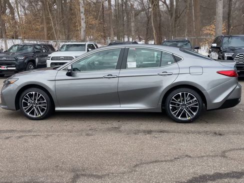 New 2026 Toyota Camry XLE image 5