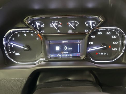 Certified 2022 GMC Sierra 1500 AT4 w/ AT4 Preferred Package AWD/4WD image 30