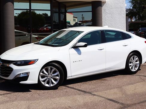 Used 2023 Chevrolet Malibu LT FWD image 3