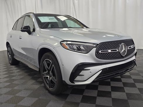 New 2026 Mercedes-Benz GLC 300 GLC 300 image 8