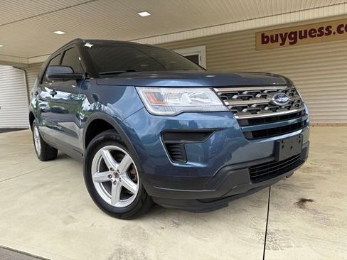 Used 2018 Ford Explorer 4WD image 2