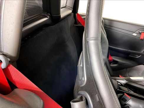 Used 2012 Porsche Boxster Spyder RWD image 23