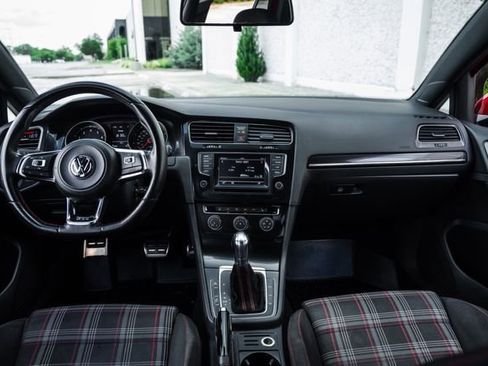 Used 2015 Volkswagen GTI S FWD image 2