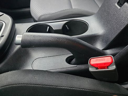 Used 2023 Kia Soul LX w/ Option Group 015 image 39